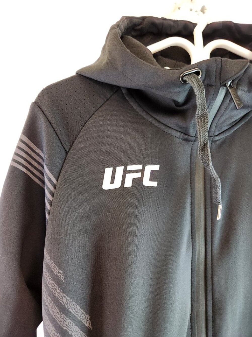 Venum UFC Fight Night 2021 Hoodie Shevchenko Activewear Black Grey YOU PICK SIZE - Picture 4 of 16